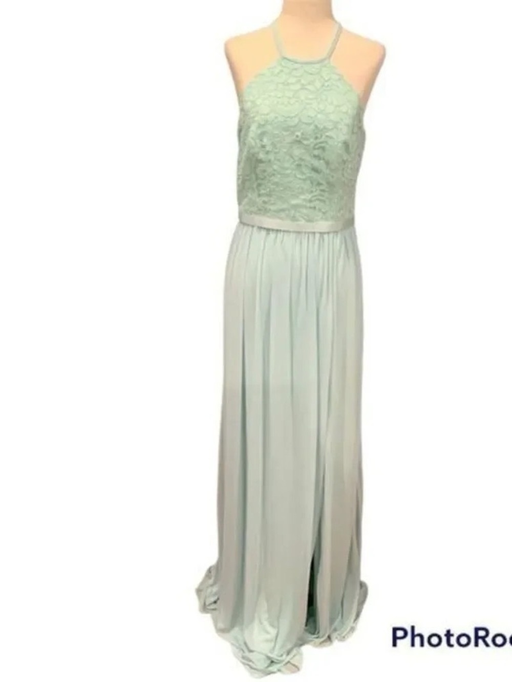 Sleeveless Lace Halter Maxi Dress in Mint